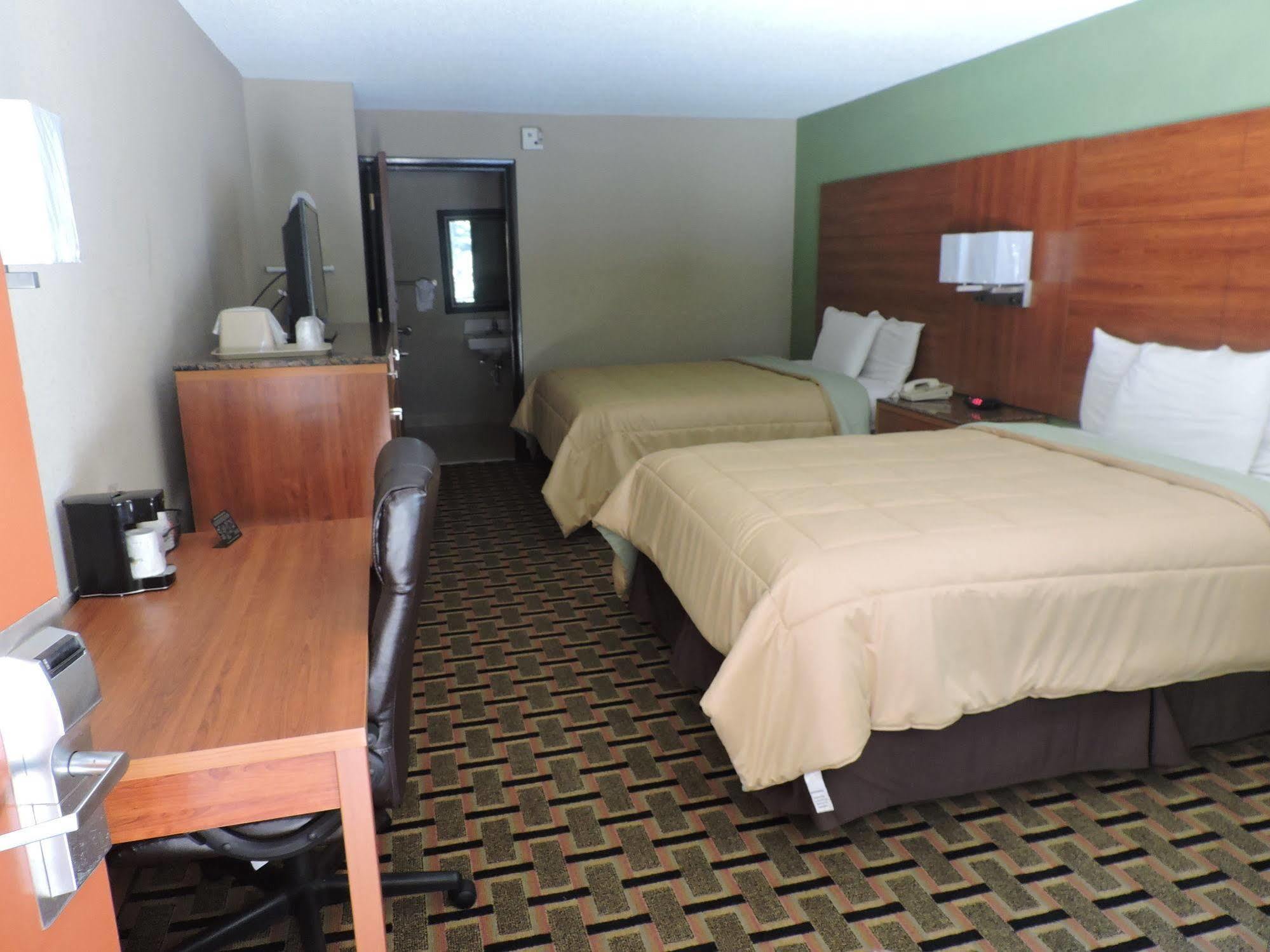 Days Inn Conover/Hickory Экстерьер фото